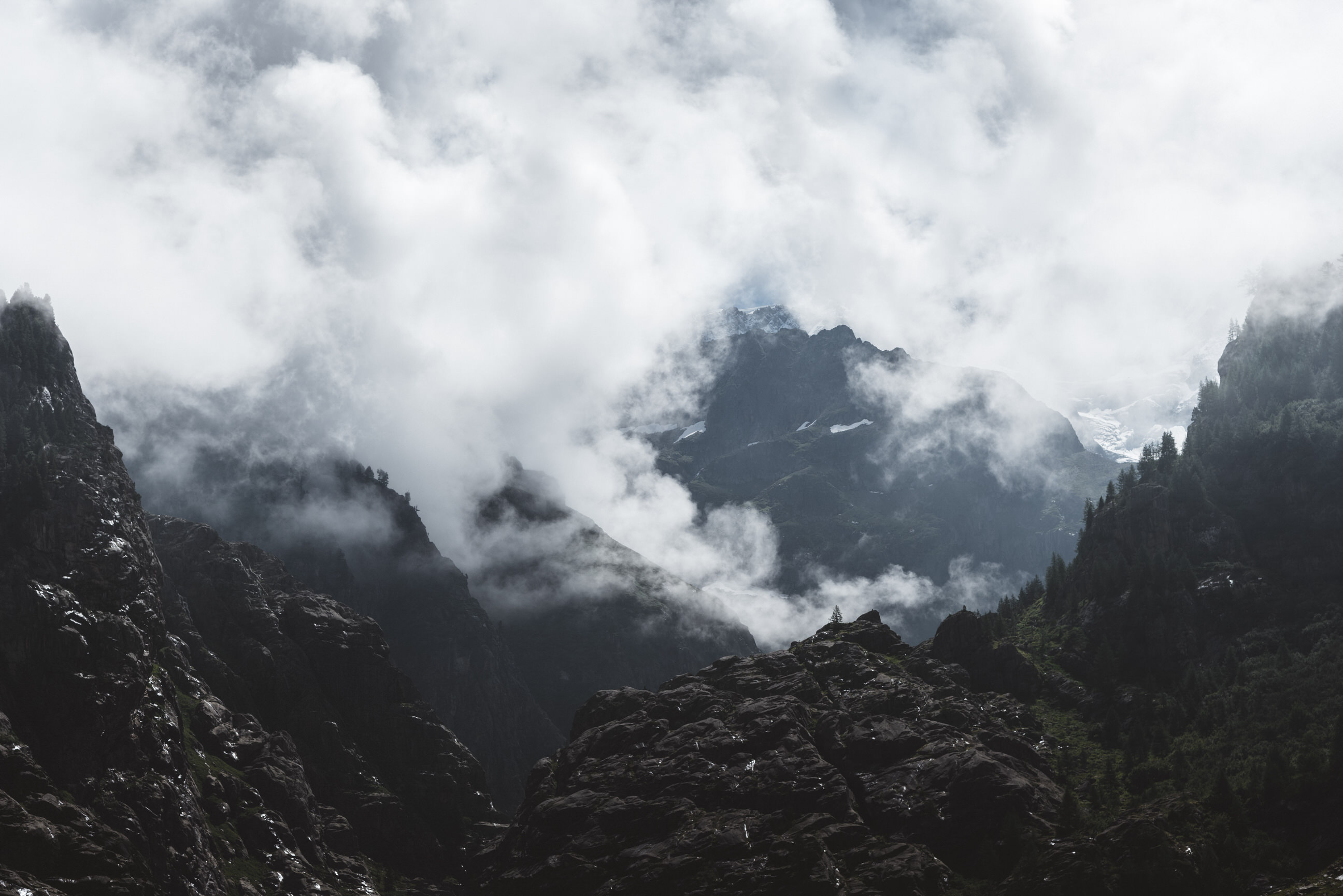 photo of susten pass